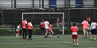 Kahramanmaraş Büyükşehir Belediyesinin gönüllü gençleri